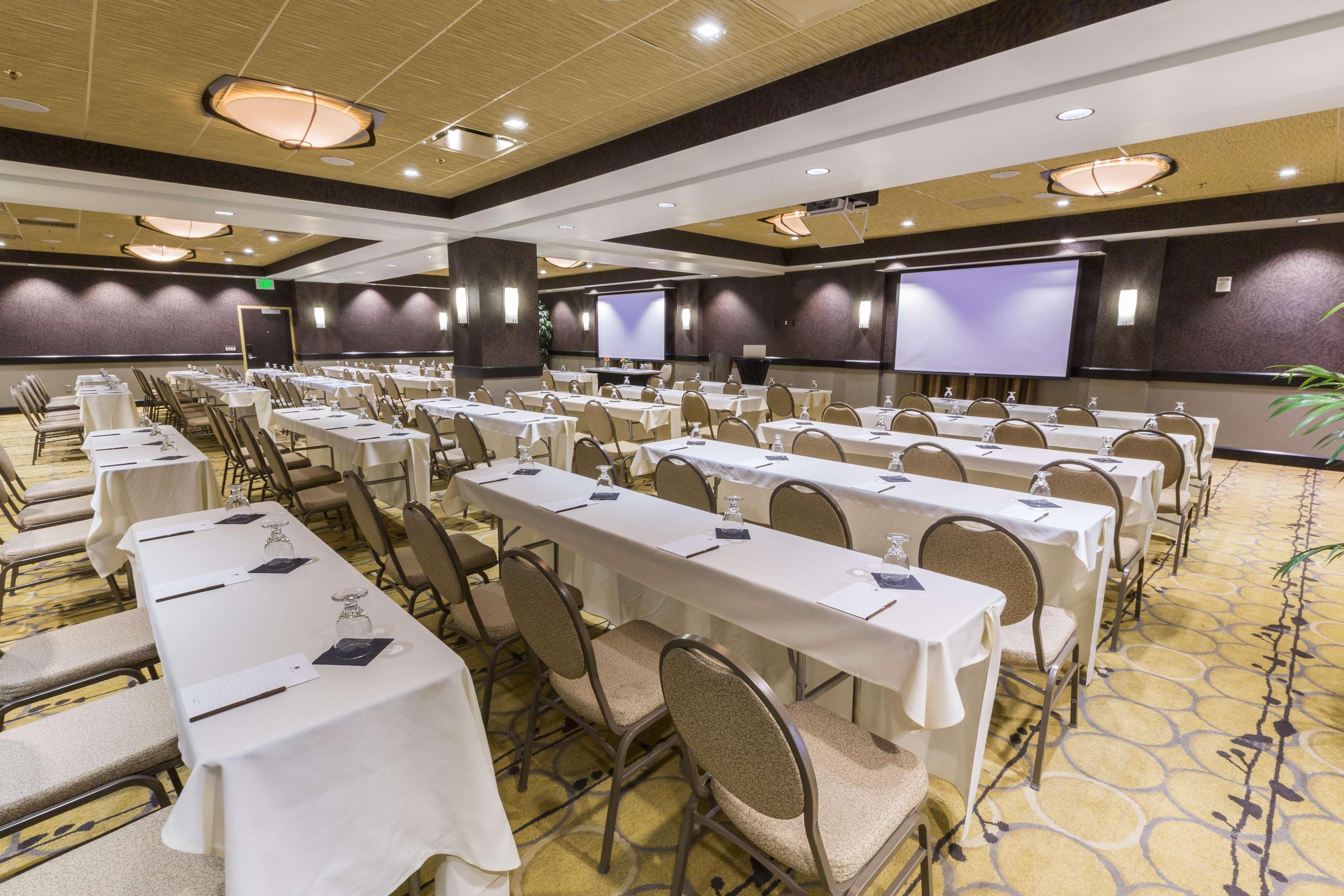 The Strathallan - A Doubletree By Hilton Rochester Esterno foto